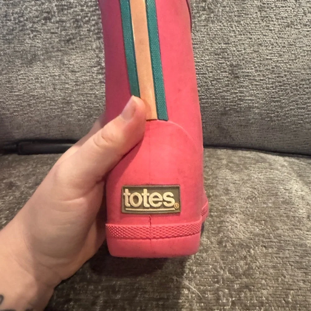 Totes Kids Pink Rubber Rain Boots Size 9-10